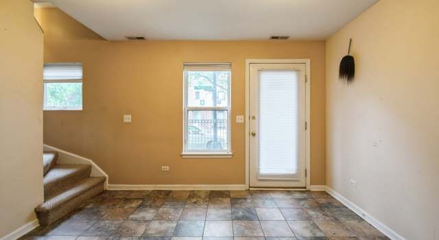 Photo of 7272 N Rogers Ave, Chicago, IL 60645