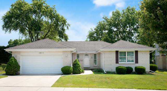 Photo of 2811 N Harvard Ave, Arlington Heights, IL 60004