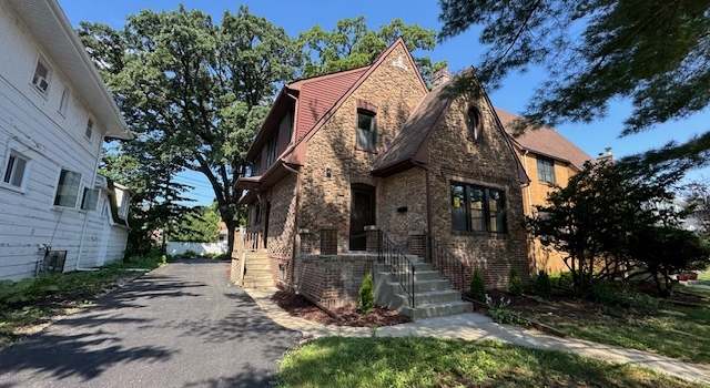 Photo of 3512 Woodside Ave, Brookfield, IL 60513