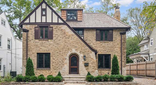 Photo of 1413 Tower Rd, Winnetka, IL 60093