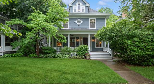 Photo of 1040 Michigan Ave, Evanston, IL 60202
