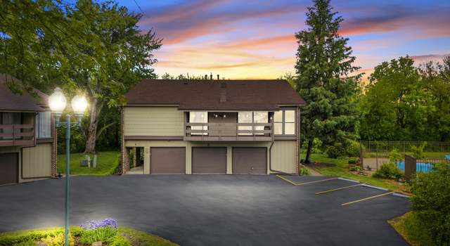 Photo of 5 Cobblestone Ct Unit C, Palos Hills, IL 60465