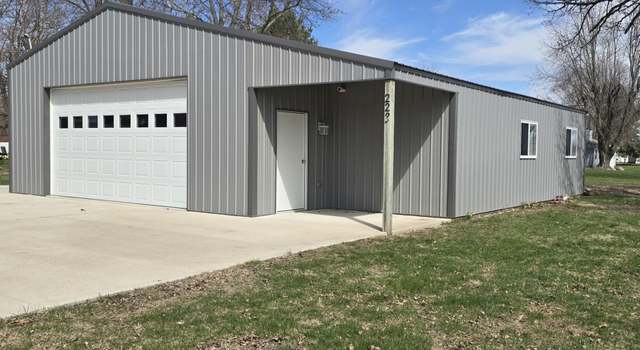 Photo of 223 Chapman St, Paw Paw, IL 61353