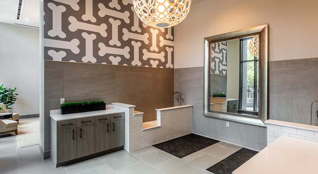 Photo of 2350 N Orchard St #201, Chicago, IL 60614