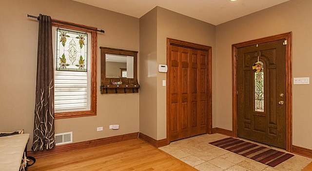 Photo of 4672 N Kasson Ave, Chicago, IL 60630