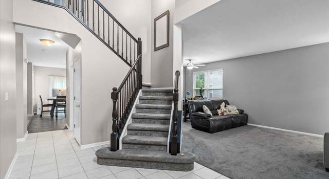 Photo of 1833 Stirling Ln, Montgomery, IL 60538