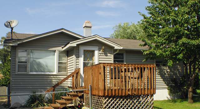 Photo of 234 W Hawthorne Dr, Round Lake Beach, IL 60073