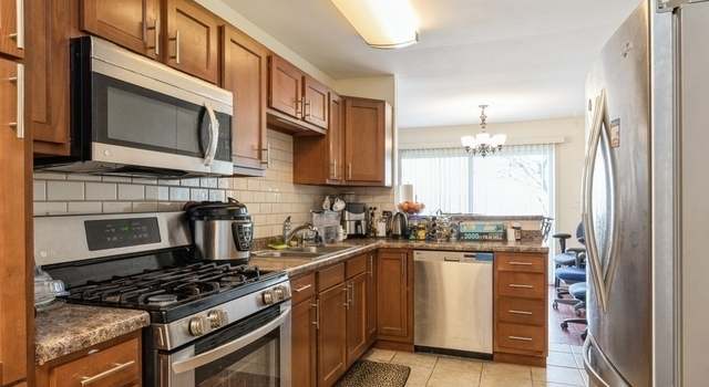 Photo of 1817 Raleigh Ln, Hoffman Estates, IL 60169