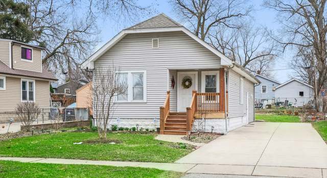 Photo of 134 N Calhoun St, Aurora, IL 60505