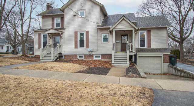Photo of 320 W Main St, Barrington, IL 60010