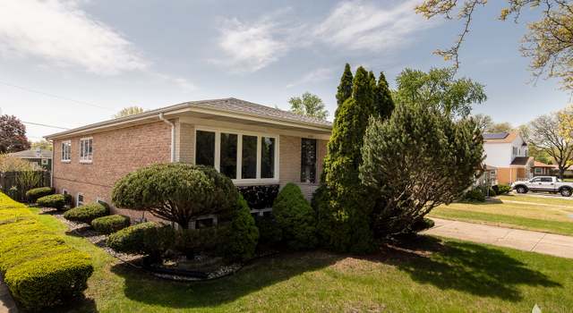 Photo of 6755 W 87th Pl, Oak Lawn, IL 60453