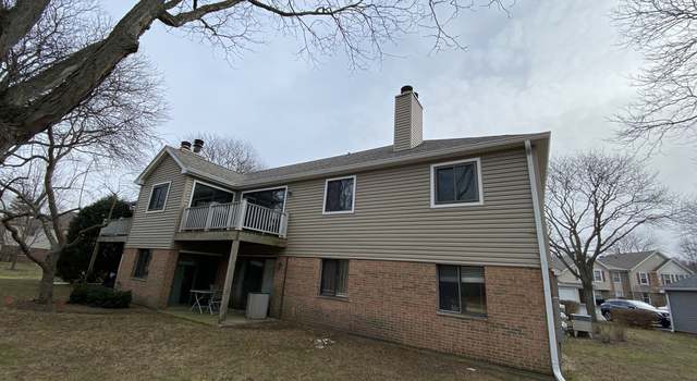 Photo of 0N028 Ambleside Dr #2505, Winfield, IL 60190