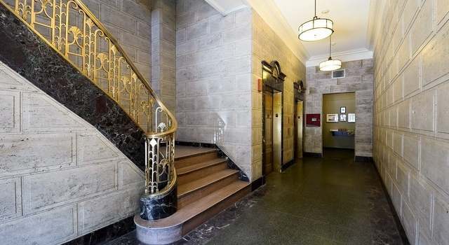 Photo of 4015 N Milwaukee Ave #206, Chicago, IL 60641