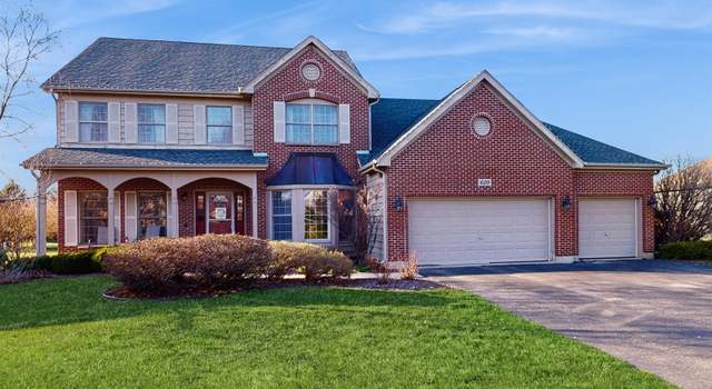 Photo of 620 Bluestem Ln, Algonquin, IL 60102