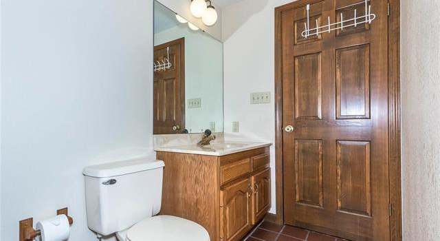 Photo of 4 Hawthorn Ct, Bethalto, IL 62010