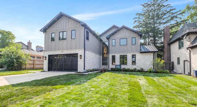 Photo of 1024 Warrington Rd, Deerfield, IL 60015