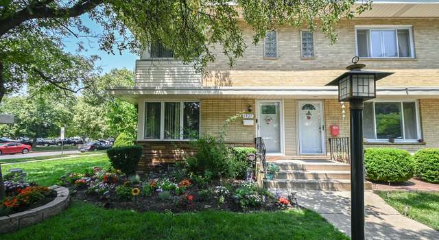 Photo of 1927 Lee St, Evanston, IL 60202