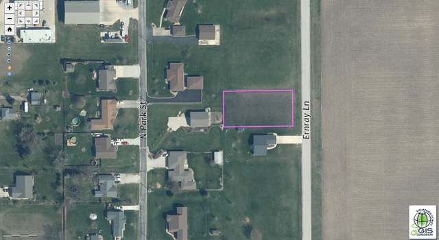 Photo of 317 Ernray Ln, Gifford, IL 61847