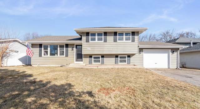 Photo of 28W572 Bolles Ave, West Chicago, IL 60185