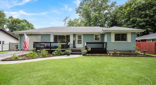 Photo of 77 Oaklawn Ave, Oswego, IL 60543