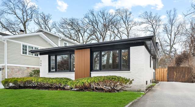 Photo of 364 Barberry Rd, Highland Park, IL 60035