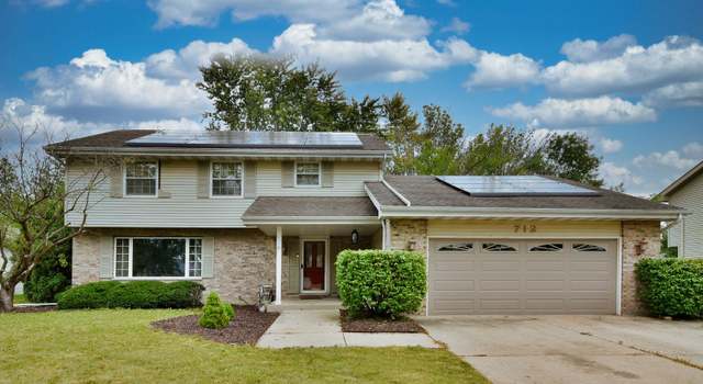Photo of 712 Fairlane Dr, Joliet, IL 60435