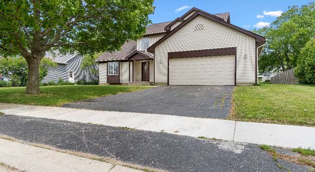 Photo of 933 Tralee Ct, Gurnee, IL 60031
