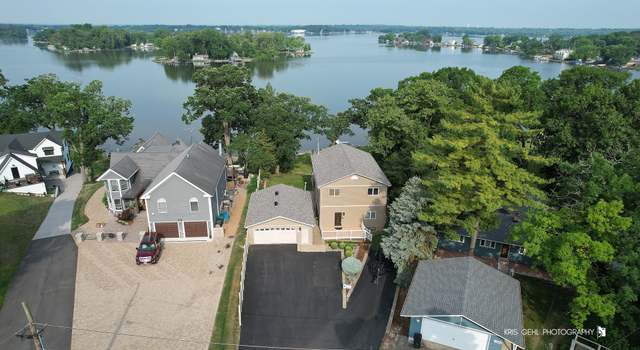 Photo of 536 Circle Dr, Fox Lake, IL 60020
