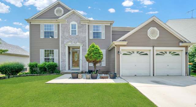 Photo of 15 Harrison Ln, Streamwood, IL 60107