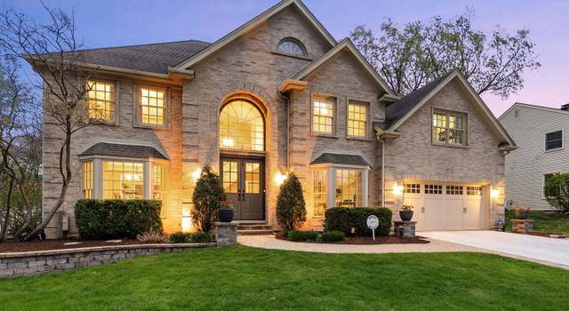Photo of 6S223 New Castle Rd, Naperville, IL 60540