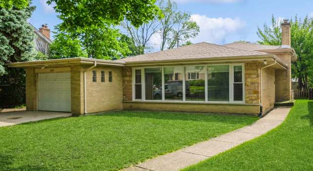 Photo of 6647 N Monticello Ave, Lincolnwood, IL 60712