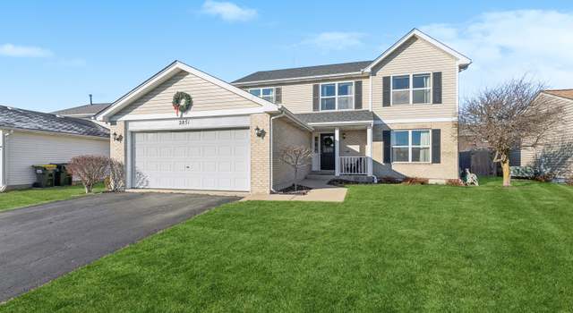 Photo of 2851 Briarcliff Ln, Lake In The Hills, IL 60156