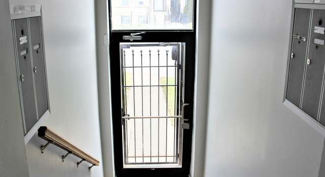 Photo of 5900 S Prairie Ave #3, Chicago, IL 60637
