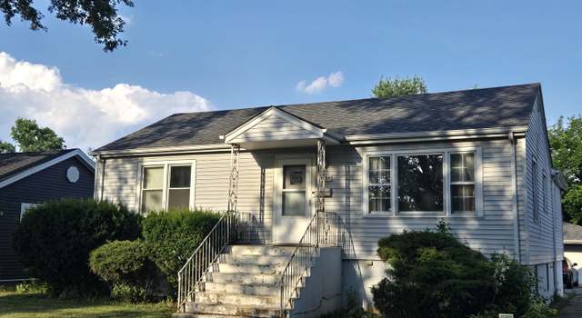 Photo of 15035 Harding Ave, Midlothian, IL 60418