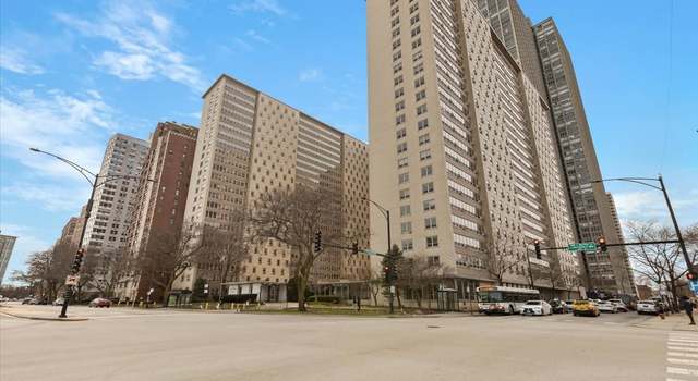 Photo of 3950 N Lake Shore Dr #2004, Chicago, IL 60613