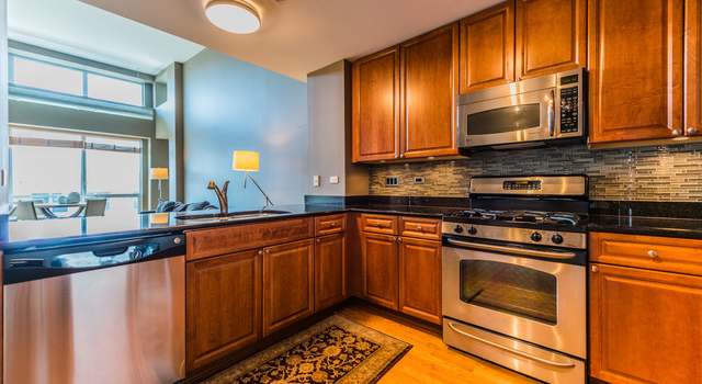Photo of 845 N Kingsbury St #712, Chicago, IL 60610