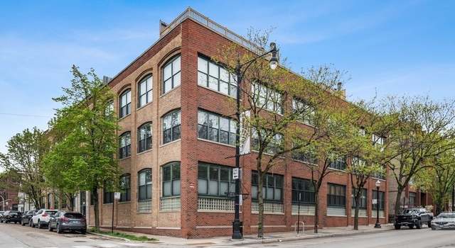 Photo of 3201 N Ravenswood Ave #202, Chicago, IL 60657
