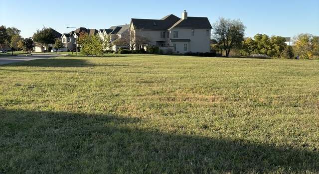 Photo of 2261 Cryder Ct, Yorkville, IL 60560