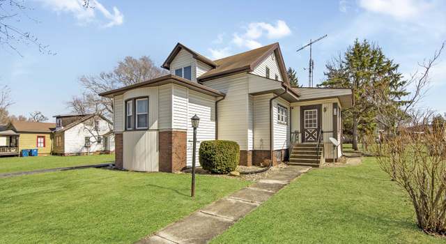 Photo of 619 Lincoln St, Minonk, IL 61760