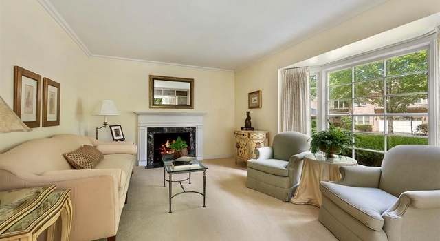 Photo of 2200 Birchwood Ave, Wilmette, IL 60091