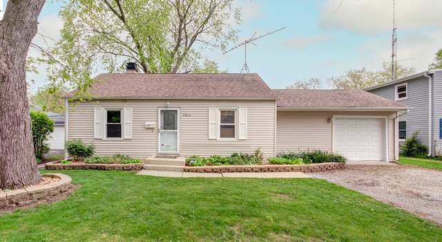 Photo of 1913 Kelly Ave, Crest Hill, IL 60403