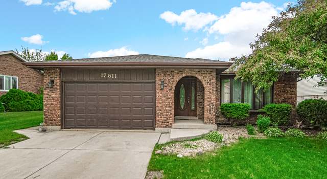 Photo of 17611 Rosewood Ln, Tinley Park, IL 60487