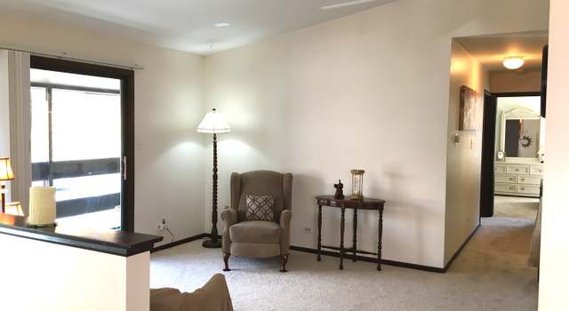 Photo of 5 W Stonebridge Ct Unit C, Palos Hills, IL 60465