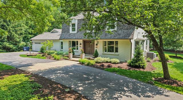Photo of 37W551 Knoll Creek Dr, St. Charles, IL 60175