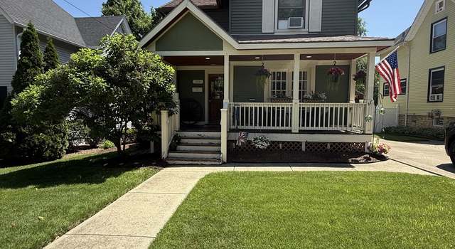 Photo of 206 N 5th St, St. Charles, IL 60174