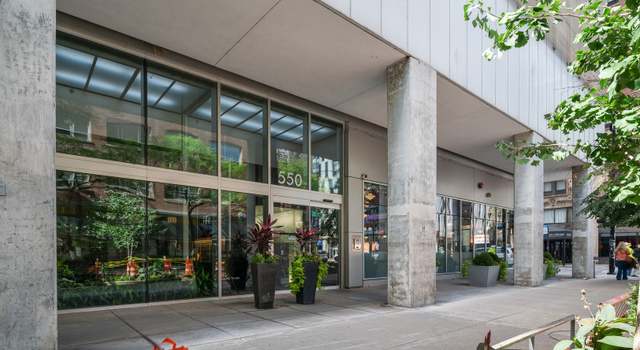 Photo of 550 N Saint Clair St #1504, Chicago, IL 60611