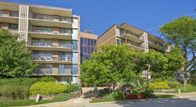 Photo of 2 S Atrium Way #407, Elmhurst, IL 60126