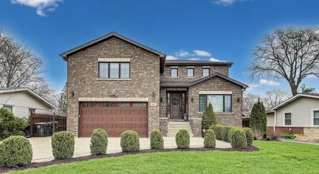 Property at 6842 Beckwith Rd, Morton Grove, IL 60053, 5 beds, 4.5 baths