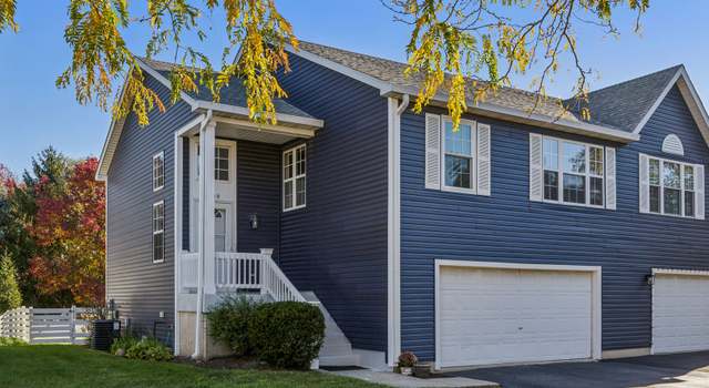 Photo of 409 Newport Cir, Oswego, IL 60543