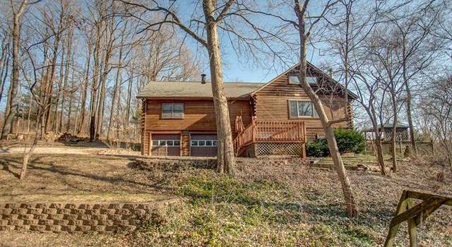 Photo of 5 Hillwood Dr, Caseyville, IL 62232